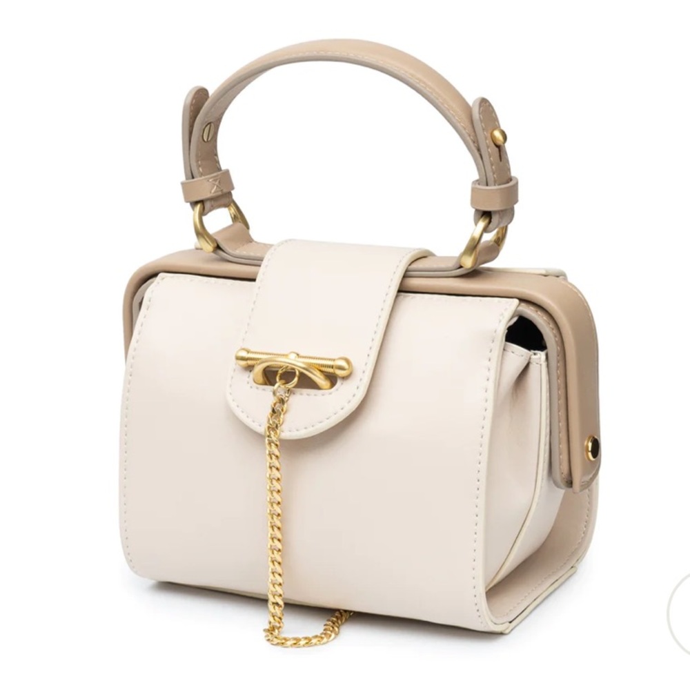 Elegant Cream Handbag